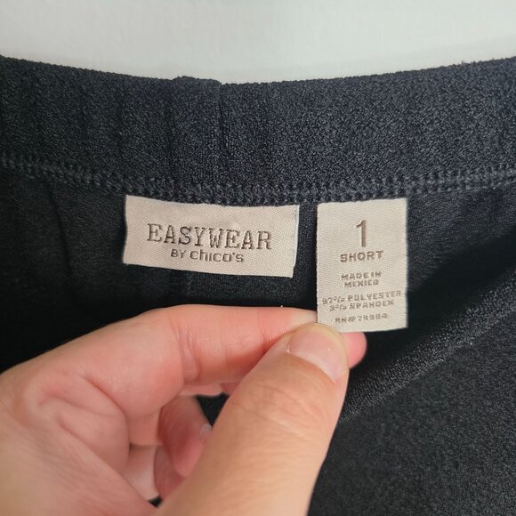 Chico's Easywear Pants Womens 1 Short (Medium Short) - Picture 4 of 5